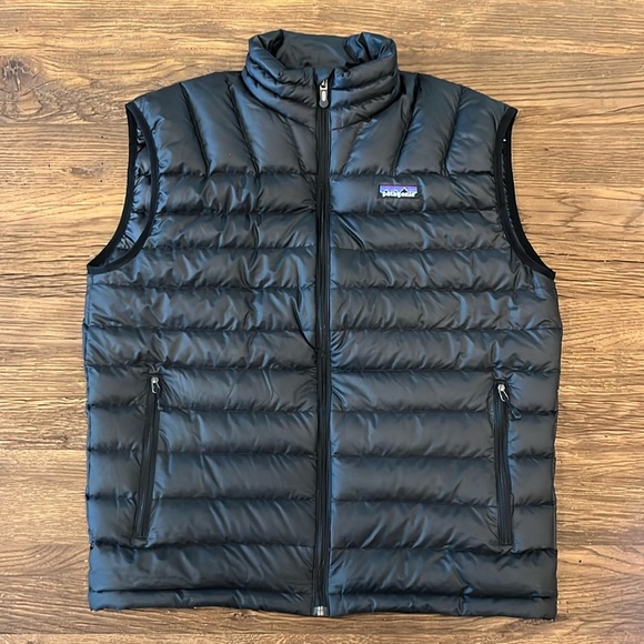 Patagonia Other - Patagonia Men’s Vest size medium